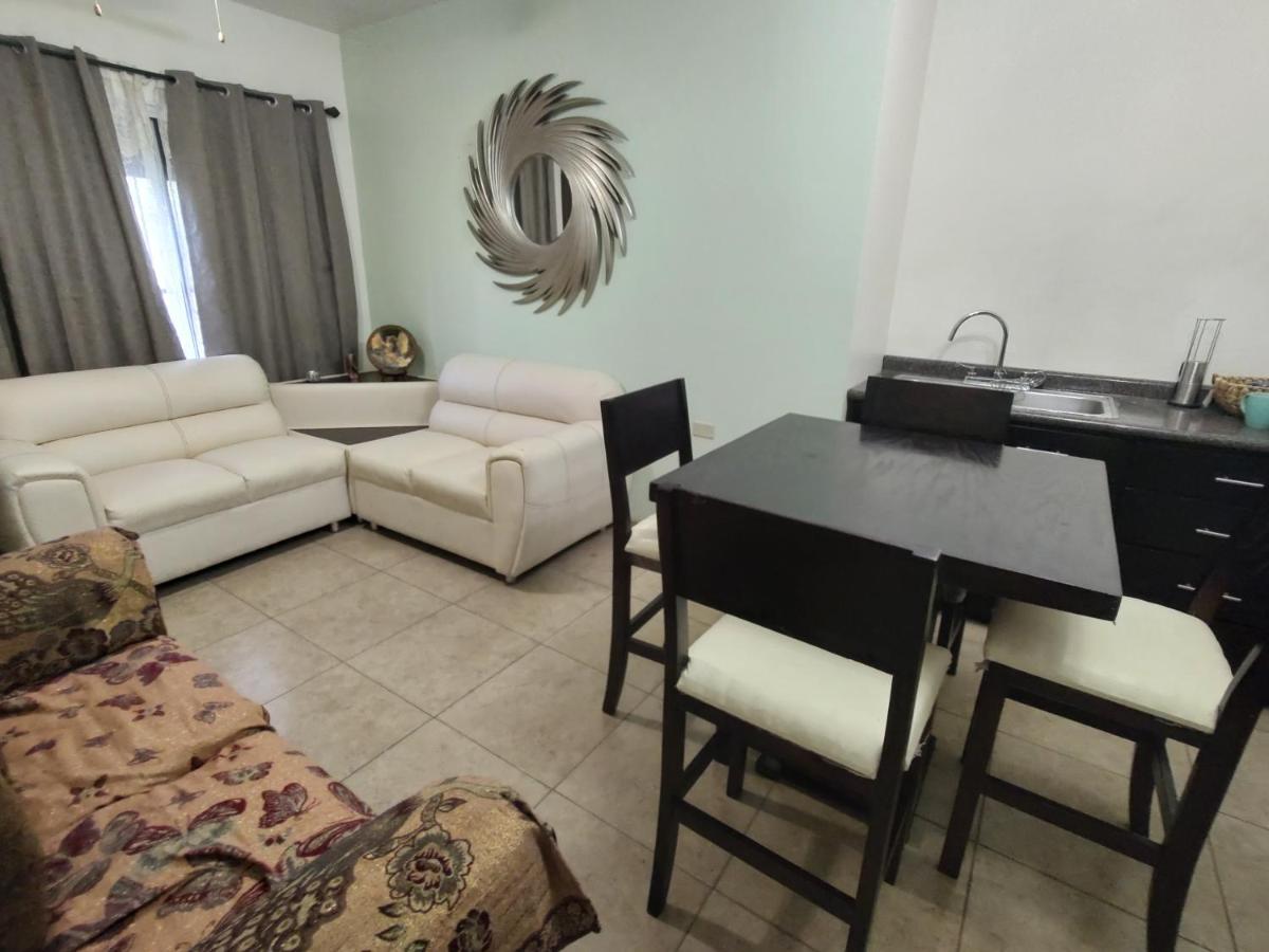 エルモシヨLa Quinta Departamento Completoアパートメント エクステリア 写真