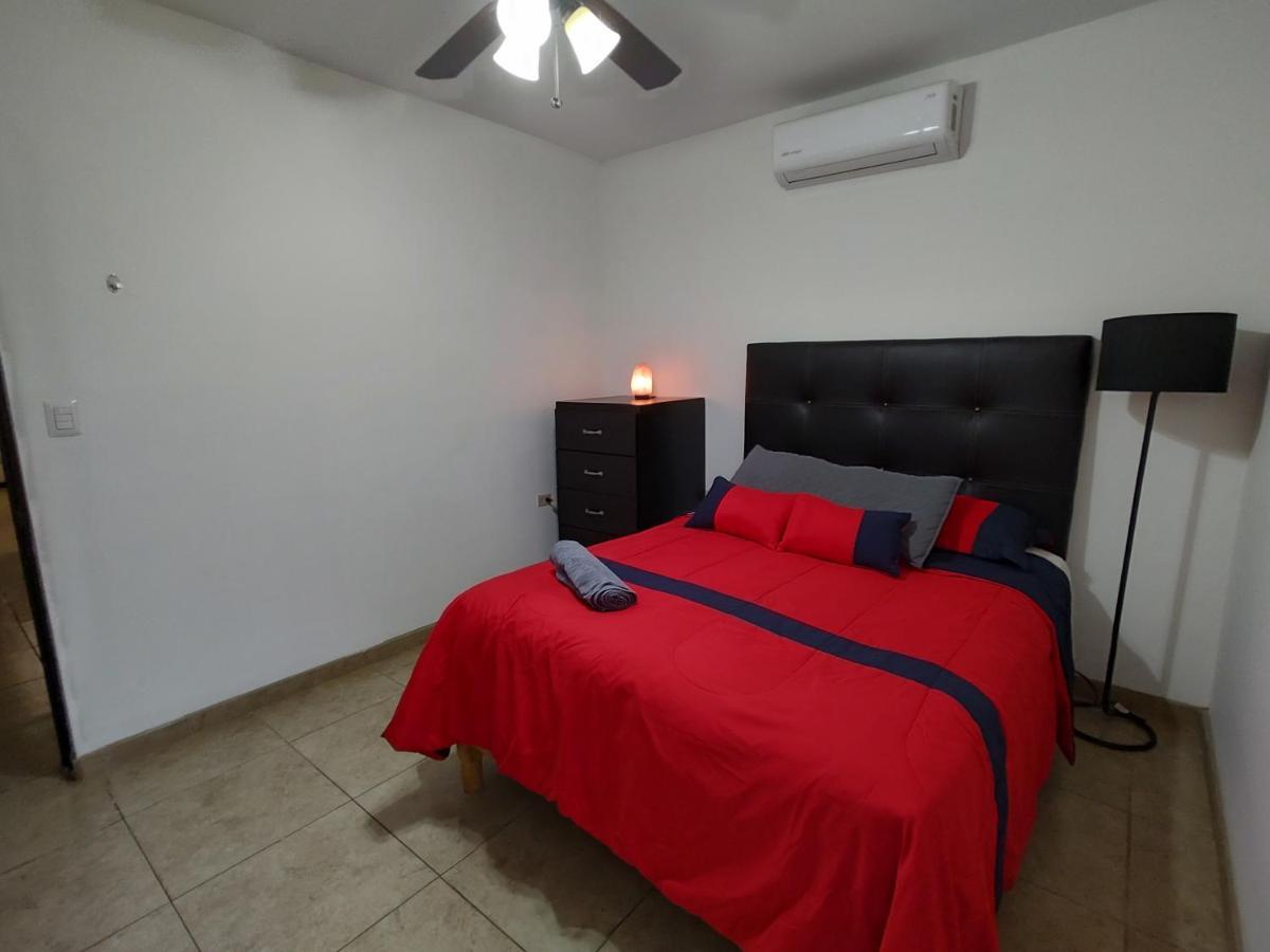 エルモシヨLa Quinta Departamento Completoアパートメント エクステリア 写真